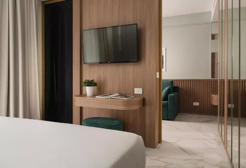 سوییت اجرایی, Parioli Hotel Rimini
