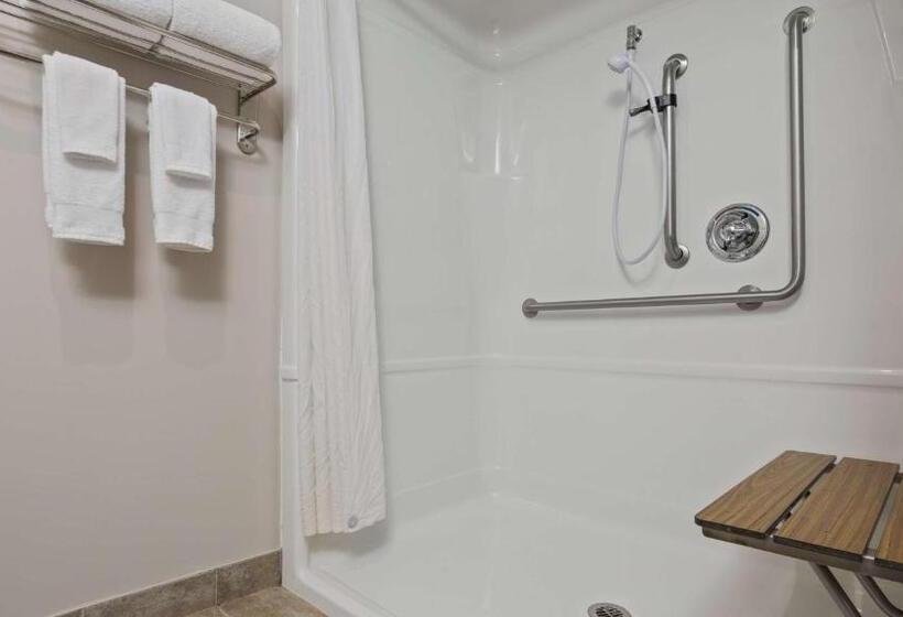 Quarto Estandar para Deficientes Físicos, Best Western Plus Moncton