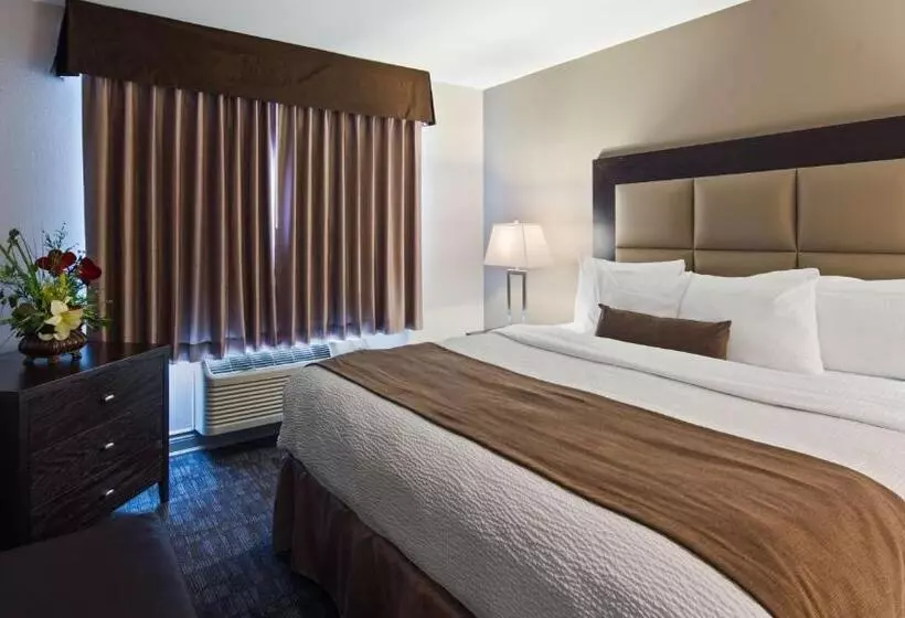 سوییت لوکس, Best Western Plus Moncton