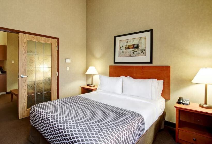 Люкс, Rimbey Ridge Hotel & Suites