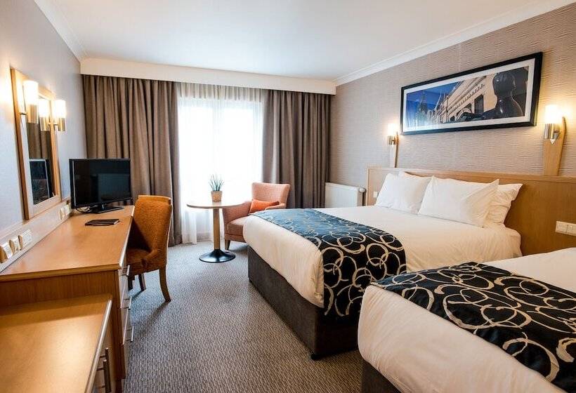 Номер Стандарт, Clayton Hotel, Leeds