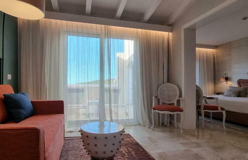 סוויטה דלוקס, Cph | Pevero