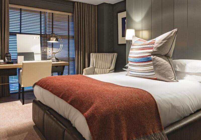 غرفة تنفيذية, Dakota Eurocentral