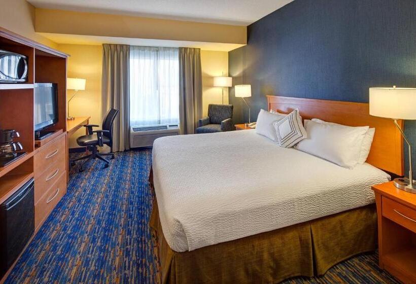 带大床的标准间, Fairfield Inn & Suites By Marriott Toronto Brampton