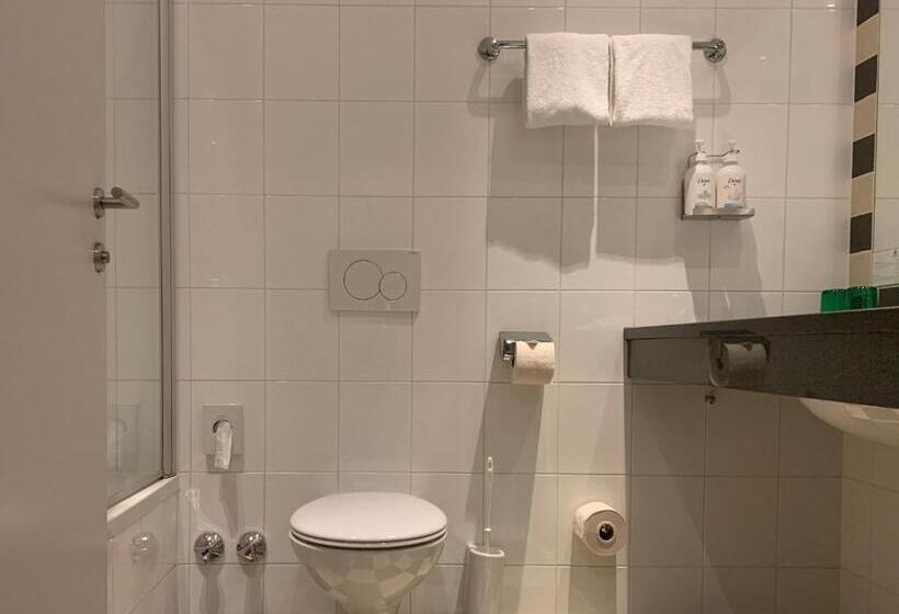 プレミアムルーム, Holiday Inn   Salzburg City, An Ihg