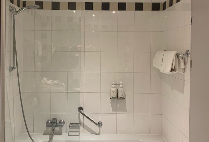 スタンダードルーム, Holiday Inn   Salzburg City, An Ihg