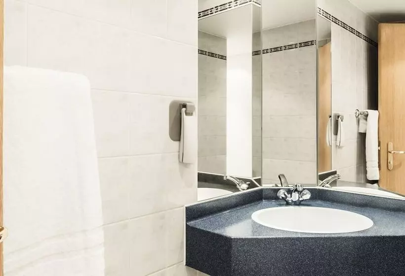 Standard-huone, Ibis Bristol Centre