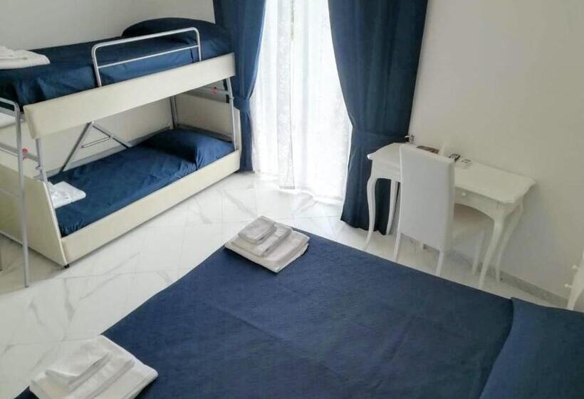 חדר דלוקס לארבעה, Colosseo Rooms Imperial Rome