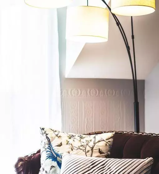 １ベッドルームペントハウスアパート, Manoir Becancourt
