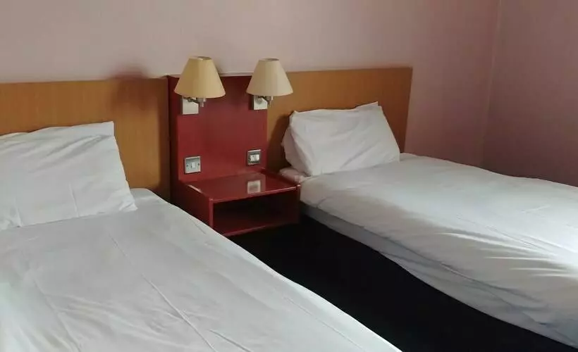 スタンダードルーム, Metro Inns Walsall