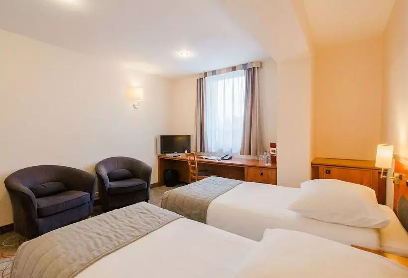 スタンダードルーム, Qubus Hotel Głogów