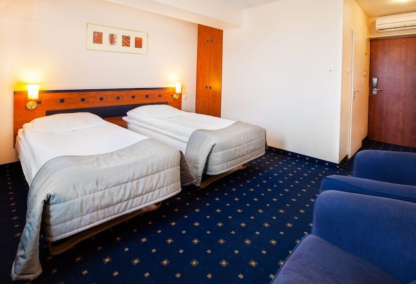 חדר סטנדרט, Qubus Hotel Głogów