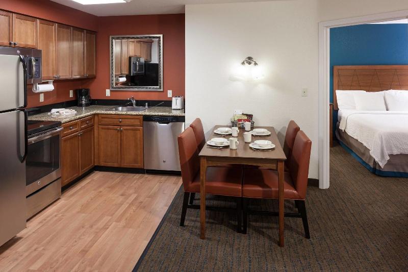 스위트, Residence Inn By Marriott San Bernardino
