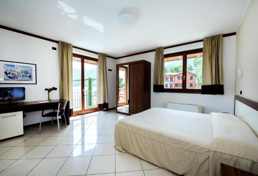 غرفة قياسية ثلاثية, & Residence La Sibilla Cusiana