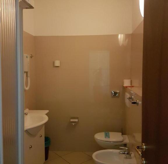 غرفة إقتصادية, & Residence La Sibilla Cusiana