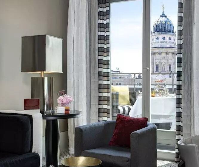 سوئیت کلاسیک, Rocco Forte Hotel De Rome