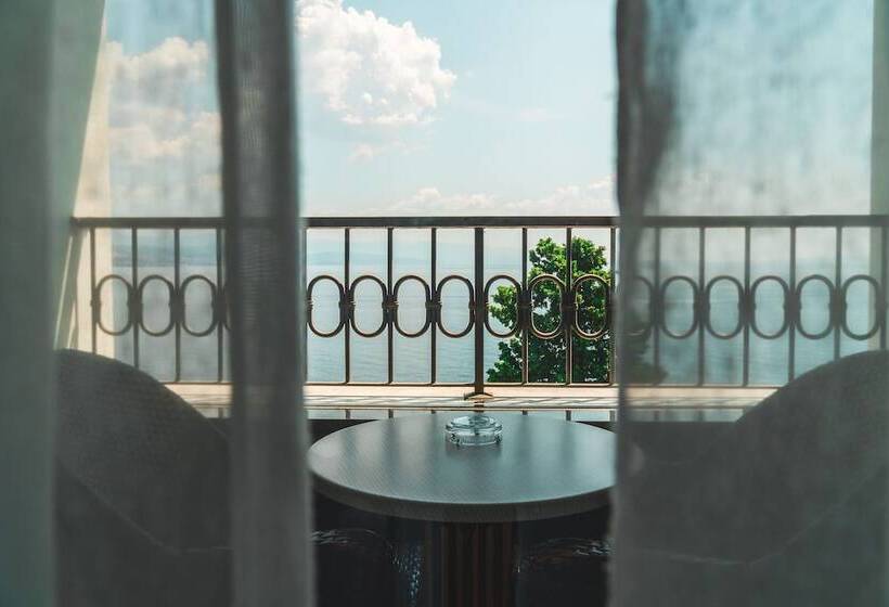 발코니가 있는 바다 전망 수피리어 룸, Savoy