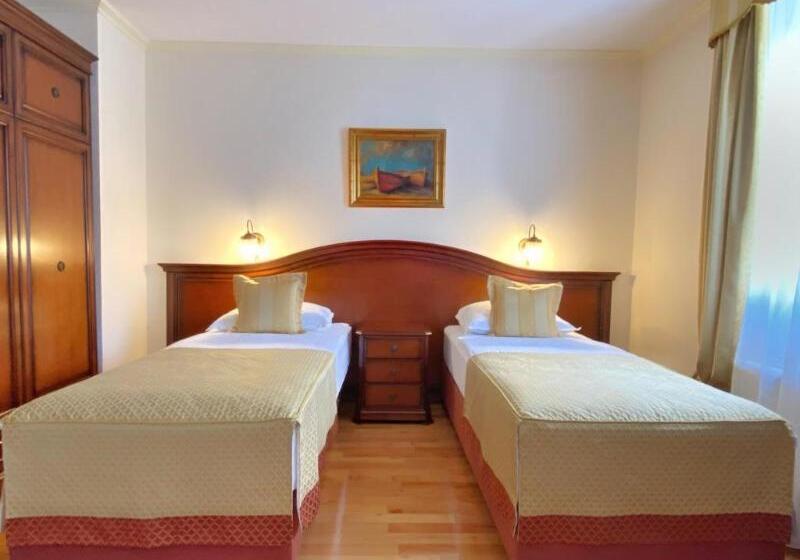 스탠다드 룸, Savoy