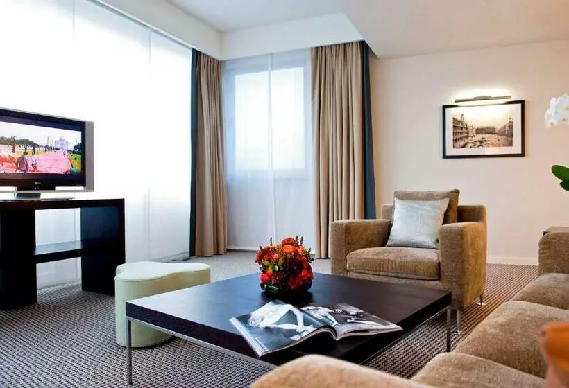 سوییت پرستیژ, Sofitel Brussels Europe