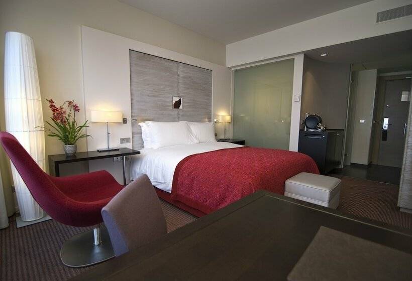 سوییت جونیور, Sofitel Brussels Europe