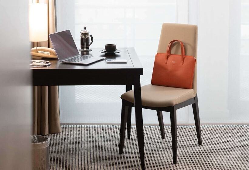 Habitació Deluxe, Sofitel Brussels Europe