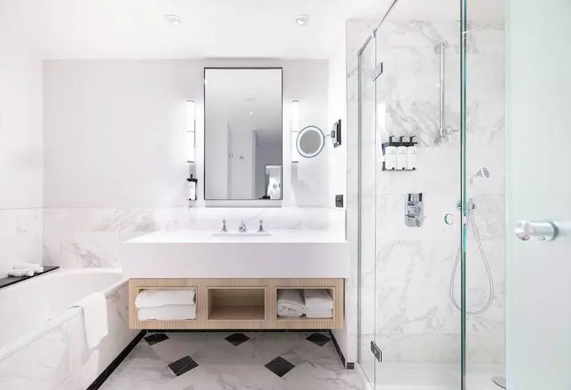 سوییت جونیور, Sofitel Brussels Europe