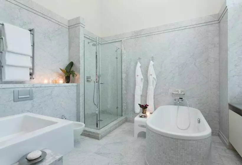 اتاق کلاسیک, Rocco Forte Hotel De Rome