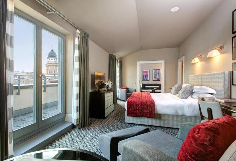 سوییت اجرایی, Rocco Forte Hotel De Rome