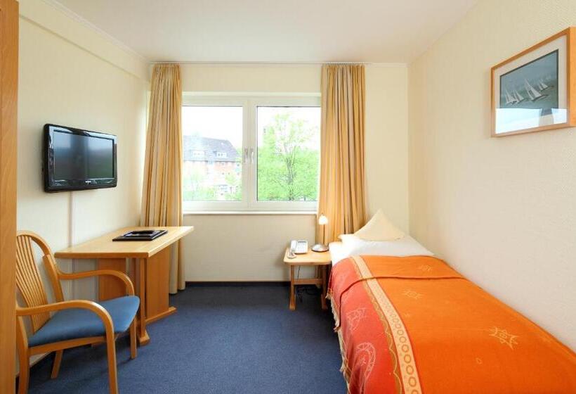 חדר סטנדרט יחיד, Am Segelhafen