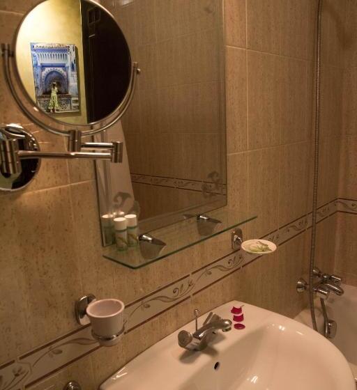 سوییت خانوادگی, Amani Hotel Suites & Spa