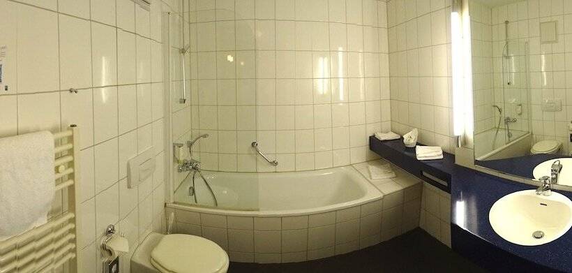 غرفة كومفورت, Ascot Bristol