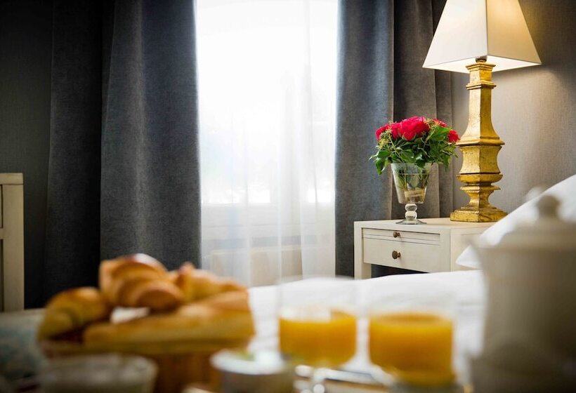 اتاق استاندارد سه نفره, Champerret Heliopolis