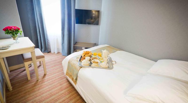 اتاق استاندارد یک نفره, Champerret Heliopolis