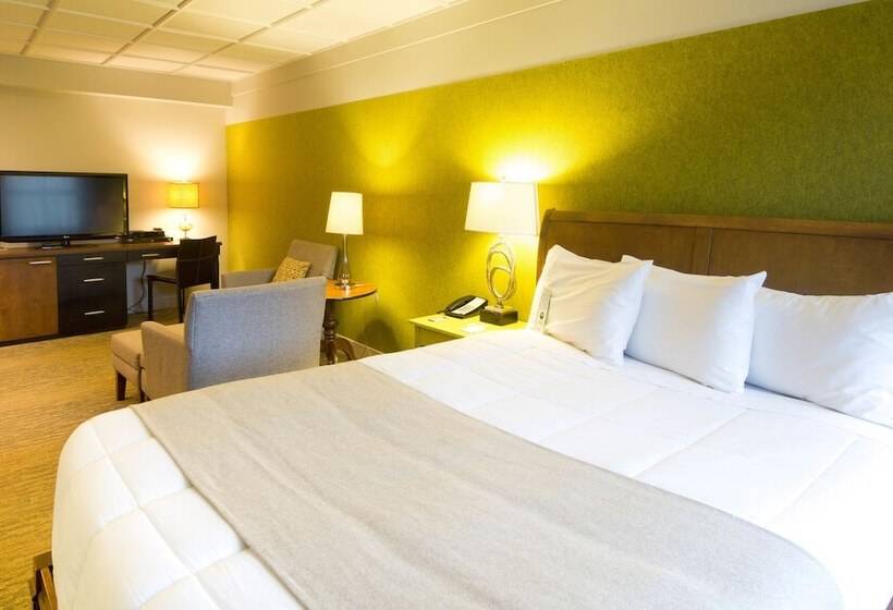 اتاق سوپریور, Champlain