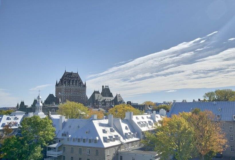 اتاق لوکس, Champlain