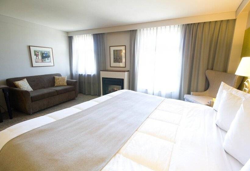 اتاق لوکس, Champlain