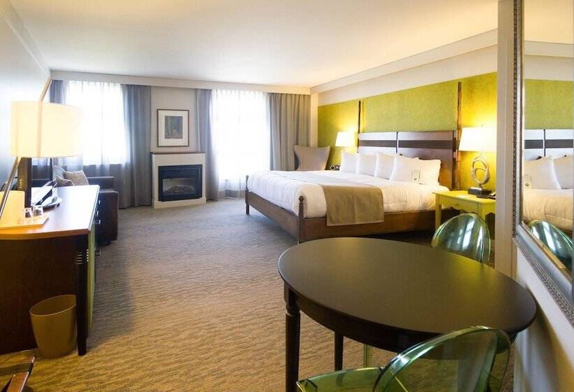 اتاق لوکس, Champlain