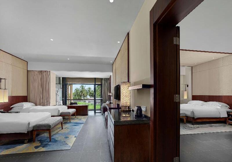 Номер Deluxe Вид на Море, Hilton Sanya Yalong Bay Resort & Spa