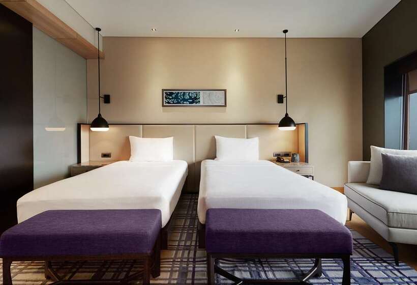 Номер Deluxe с Видом, Hilton Sanya Yalong Bay Resort & Spa