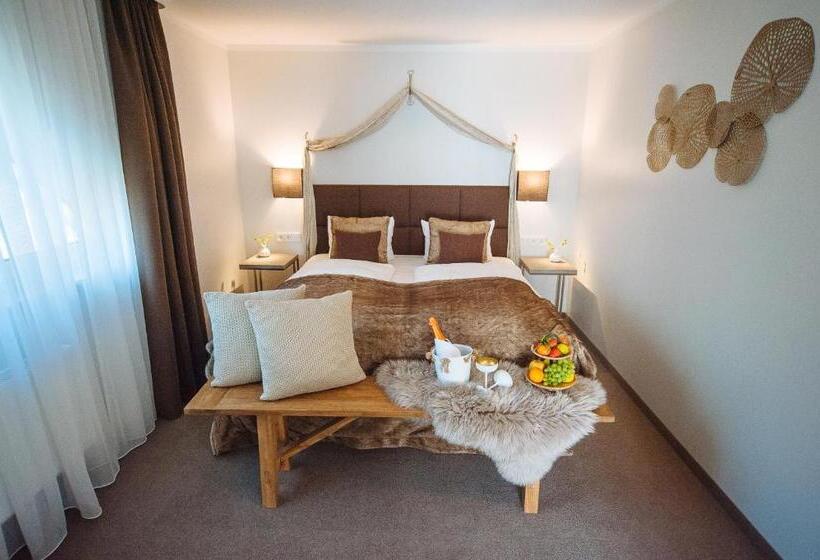 جناح مزوَّد بشرفة, Landhotel Potsdam