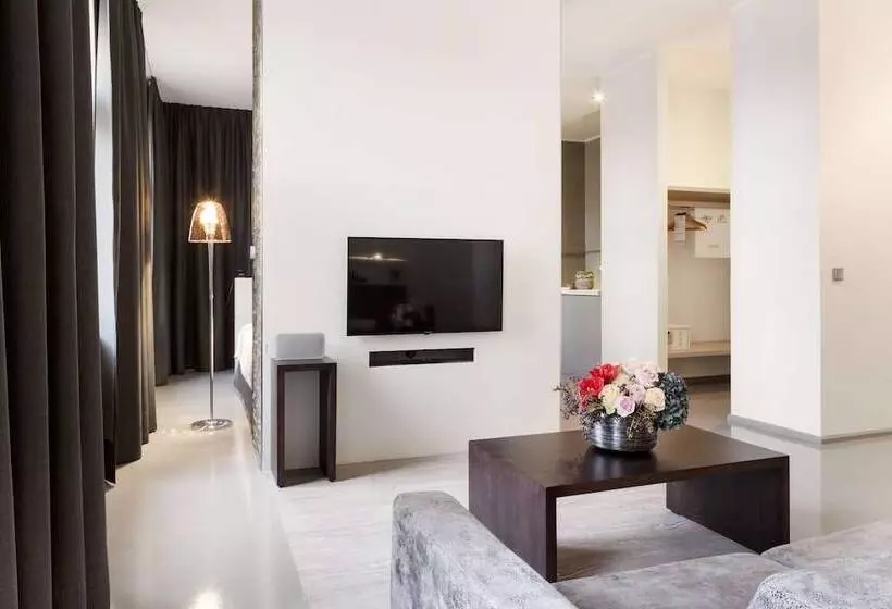 سوییت اجرایی, Lux 11 Berlin Mitte