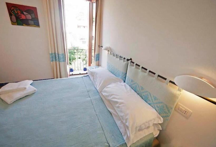 חדר סטנדרט מותאם לאדם עם מוגבלויות, Bue Marino Hotel & Cocktail Bar