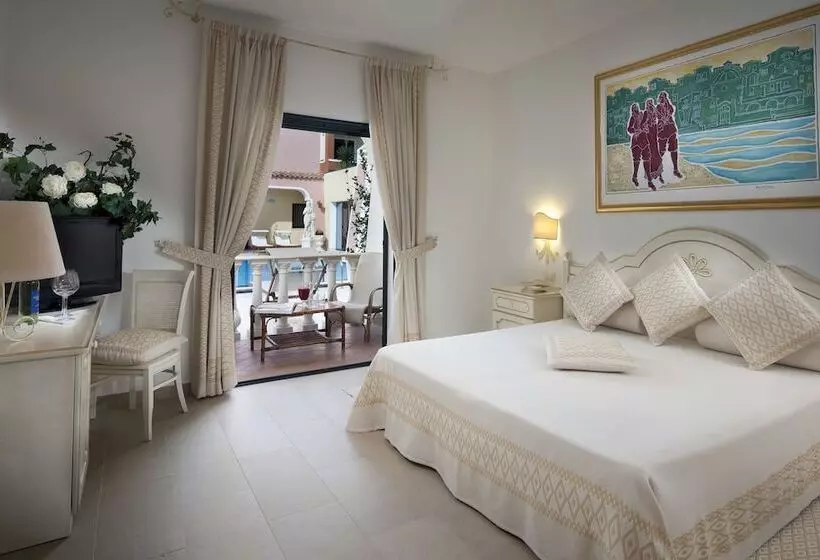 スーペリアールーム, Cala Ginepro Hotel Resort