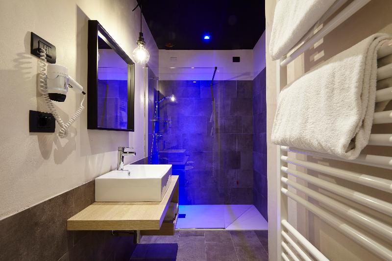 غرفة سوبيريور, Aqua