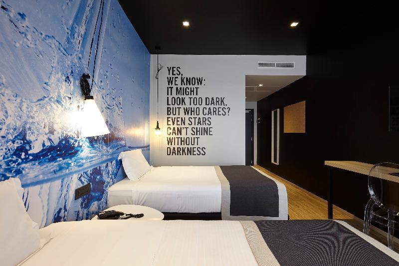 غرفة سوبيريور, Aqua