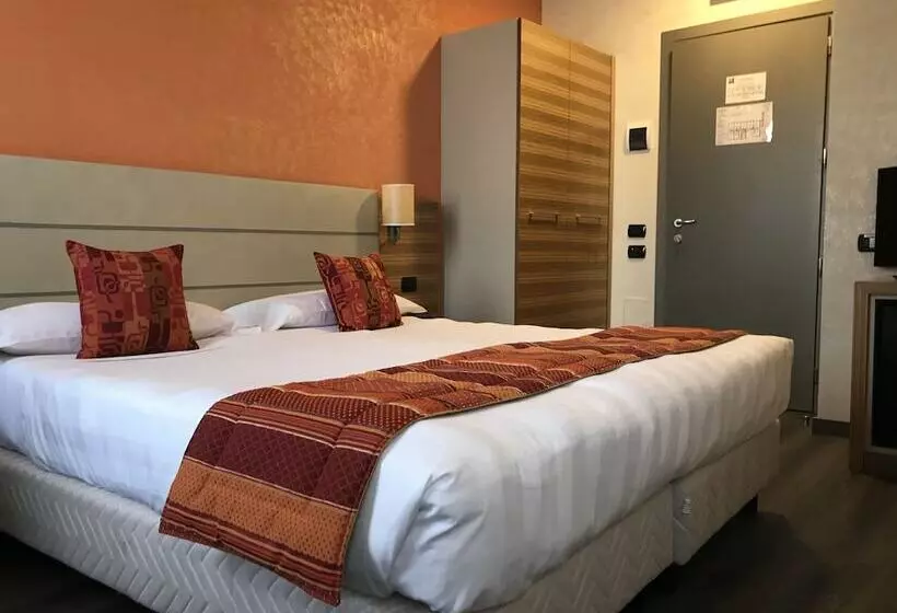 اتاق استاندارد, Bis Hotel Varese