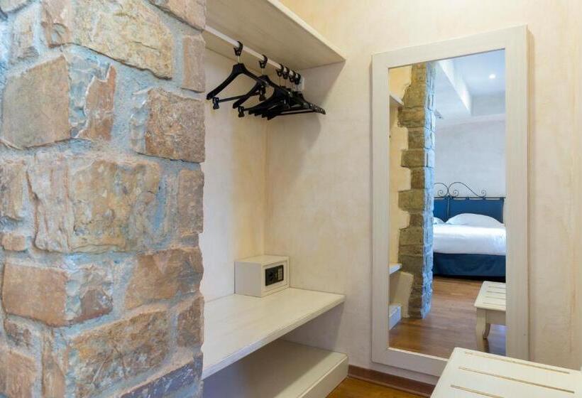수피리어 룸, Borgo Di Cortefreda