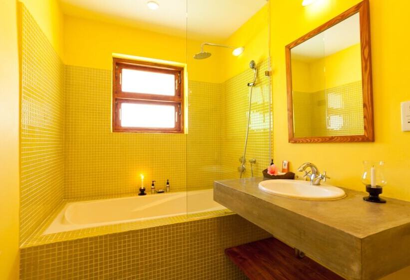 ویلای 2 خوابه, Coco Beach Resort