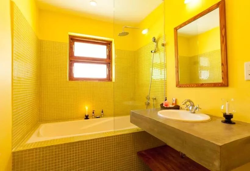 ویلای 2 خوابه, Coco Beach Resort