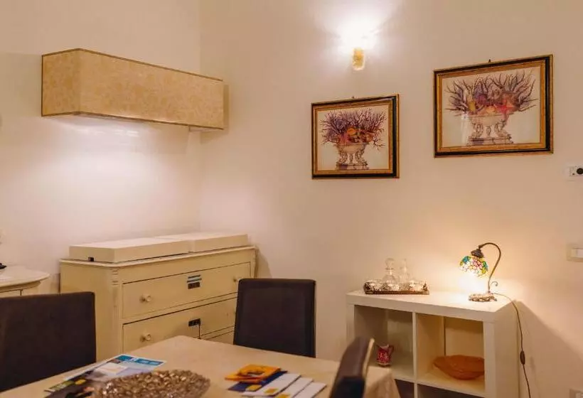 سوییت, Exclusive Aparthotel La Reunion